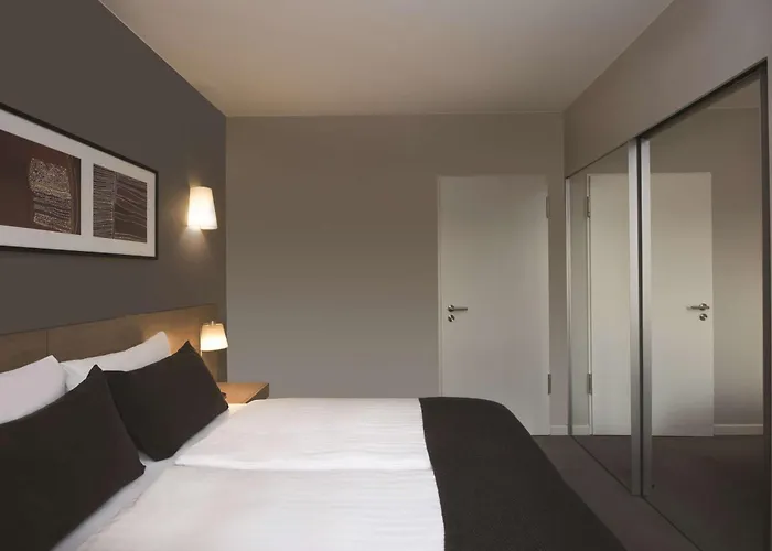 Adina Michel 4*