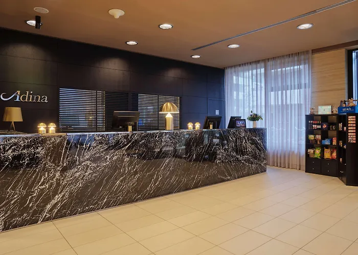 Appart hôtel Adina Michel 4*